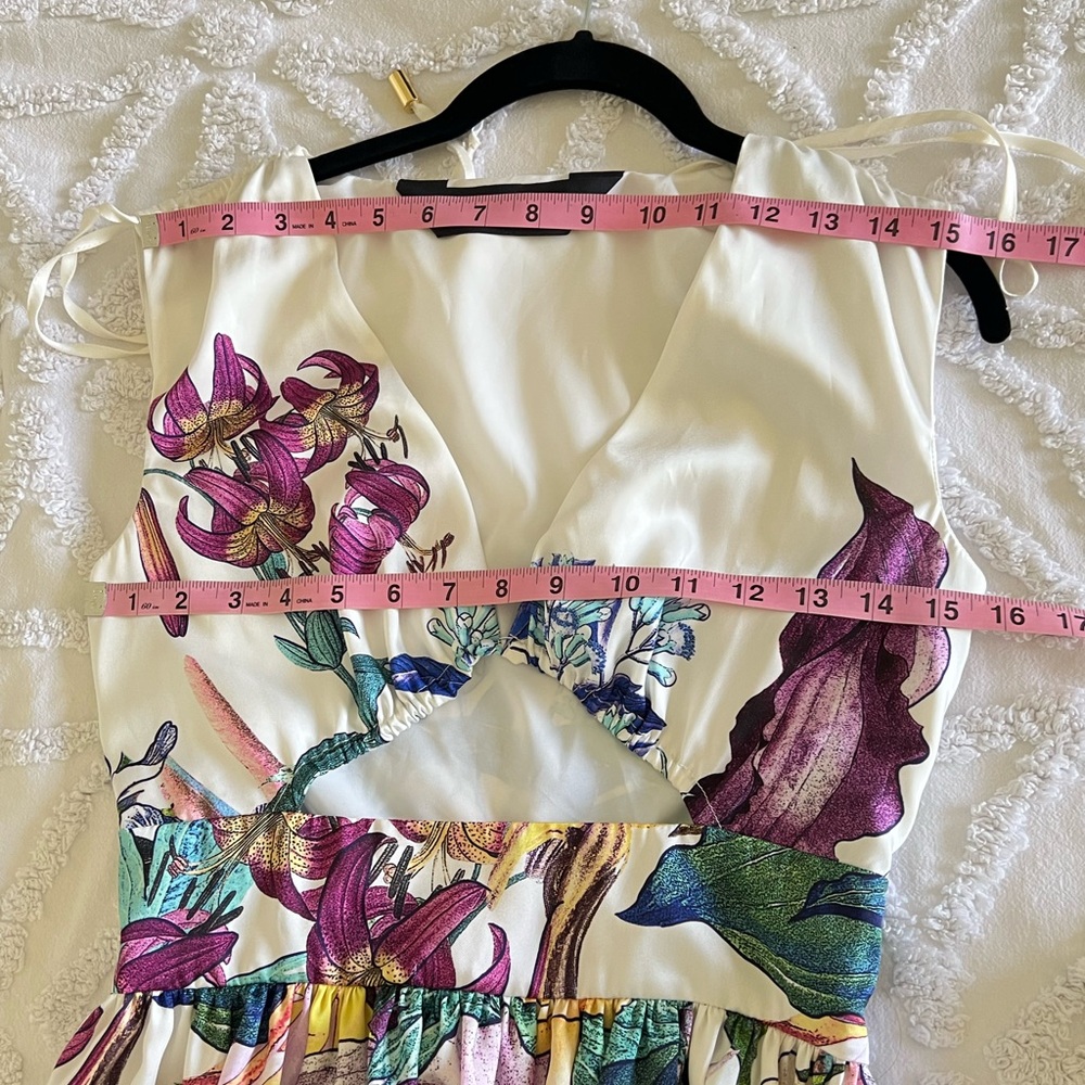 Just Cavalli NEW Printed Floral Art to Wear Dress Size 4 ๐ NWT - Picture 12 of 15